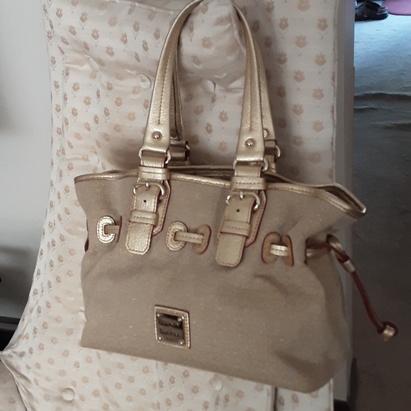 EUC Dooney and Bourke Satchel - Picture 8 of 16